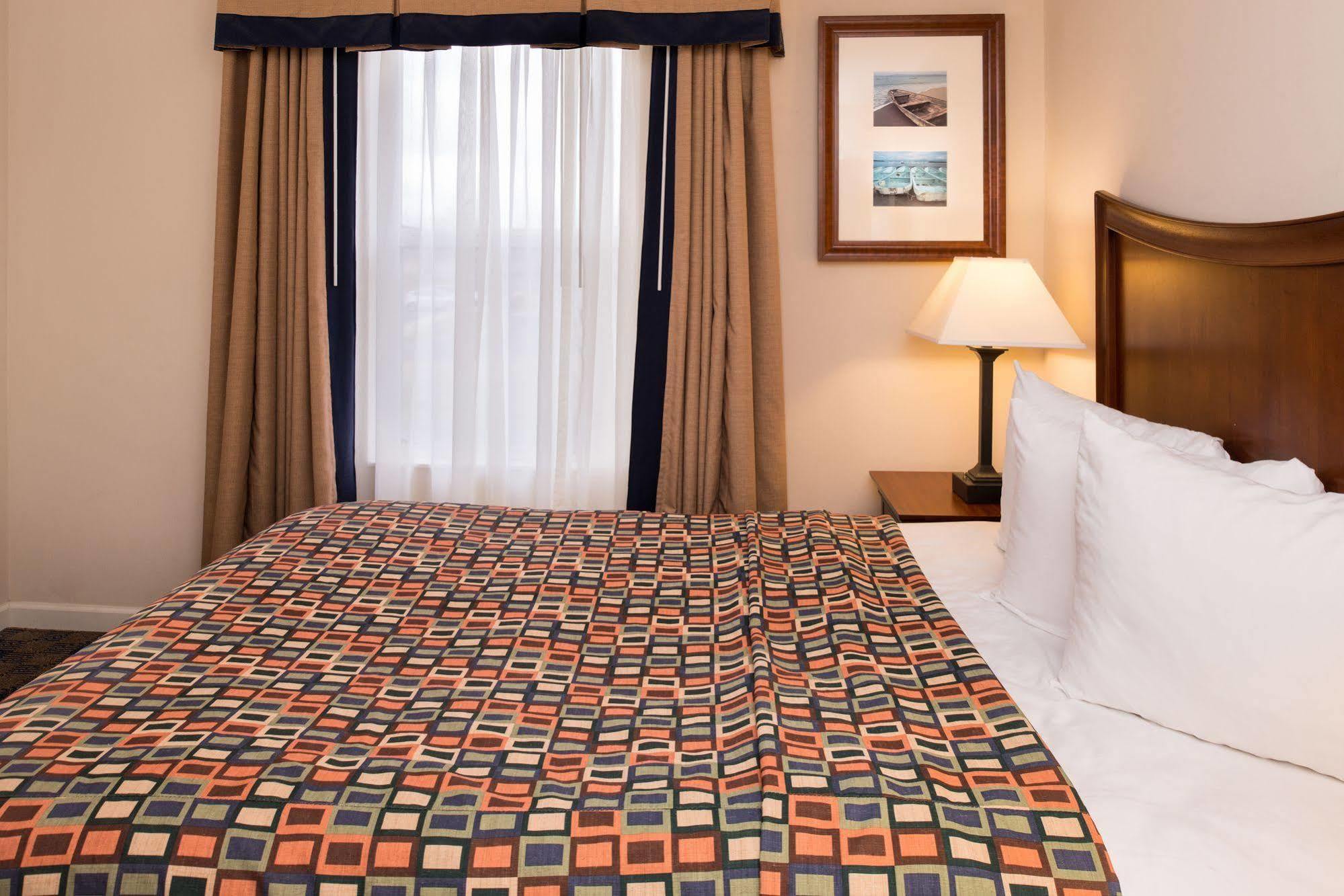 Charwood Suites Columbus Exteriér fotografie